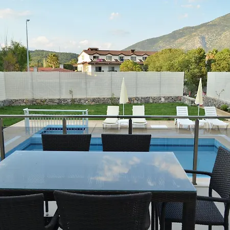Villa New Age Lilya Hisar *